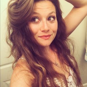 Meet your Posher, Rachel